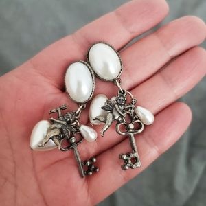 Faux pearl dangle cluster earrings